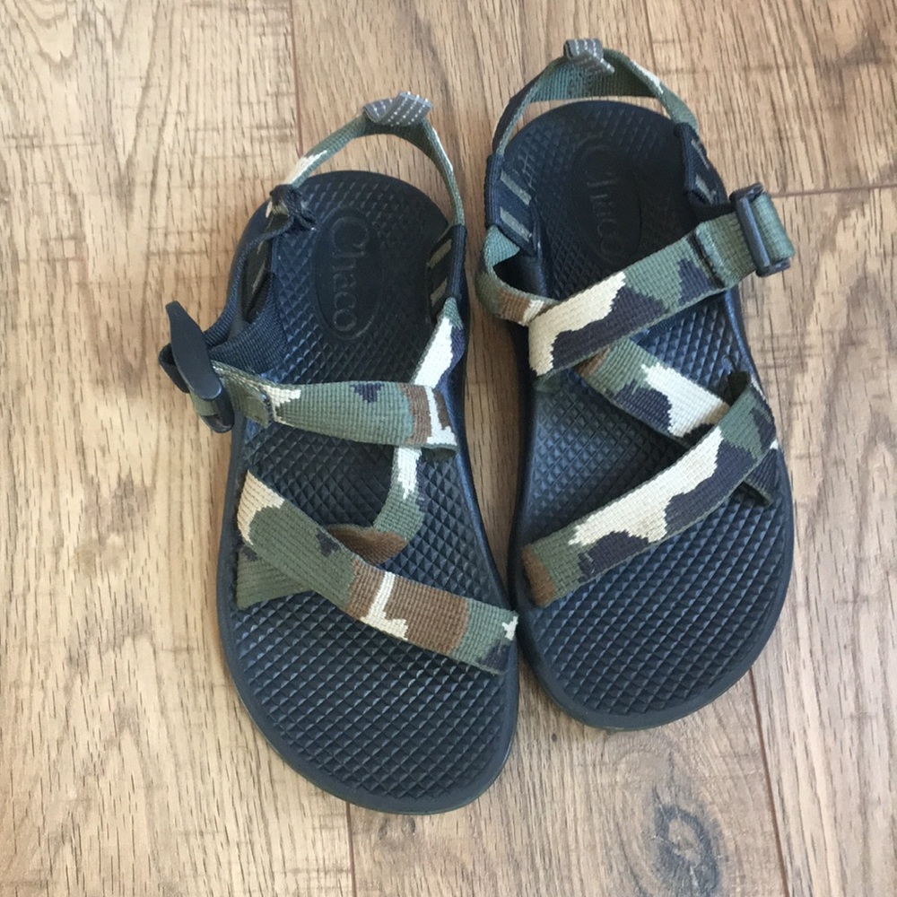 Chaco Camouflage Youth Size 1